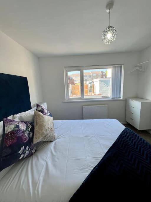 Welsh Getaway Home No 2 - 10 Mins To Bike Park Wales Merthyr Tydfil Extérieur photo